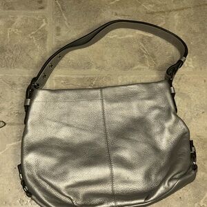 Coach Elegant Gray Leather Shoulder Bag